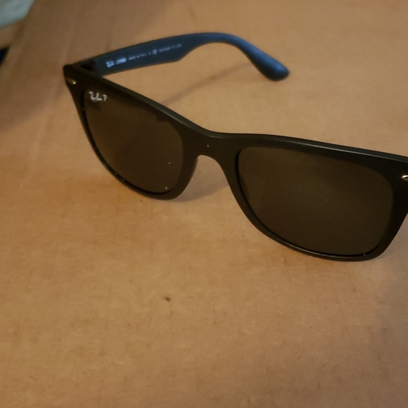 Black Ray Ban Sunglasses Polarized Brand New